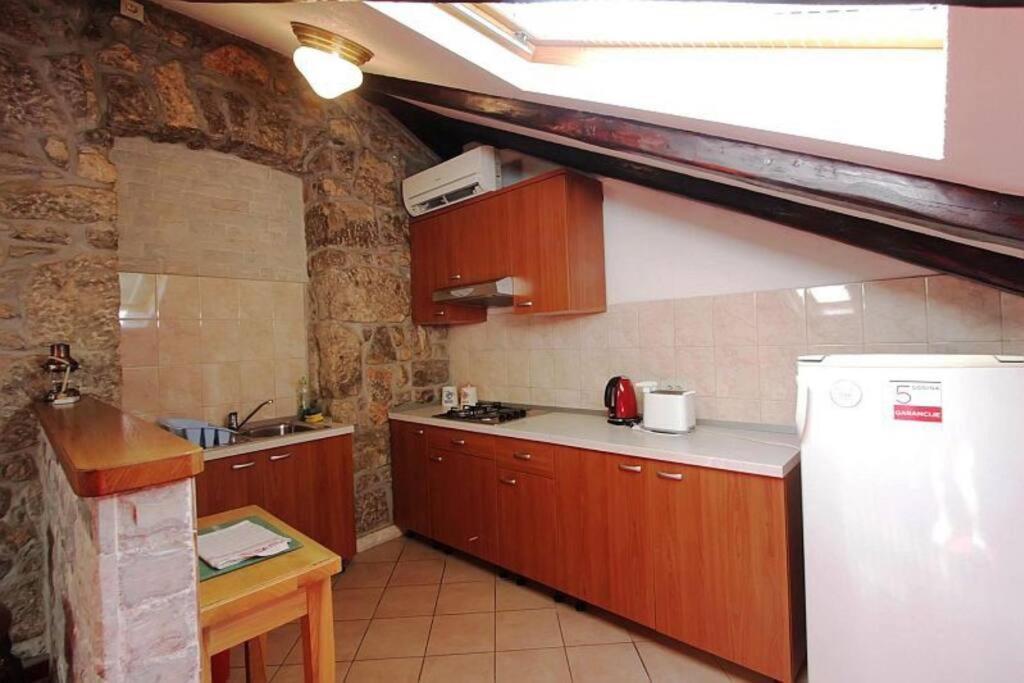 Dahlia 2 Apartment Lovran